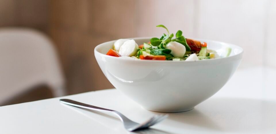 Checklist Pós-Ceia: Recuperação Metabólica em 24 Horas